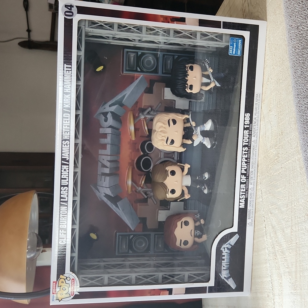 Funko Pop Deluxe Metallica Master of Puppets Tour 1986